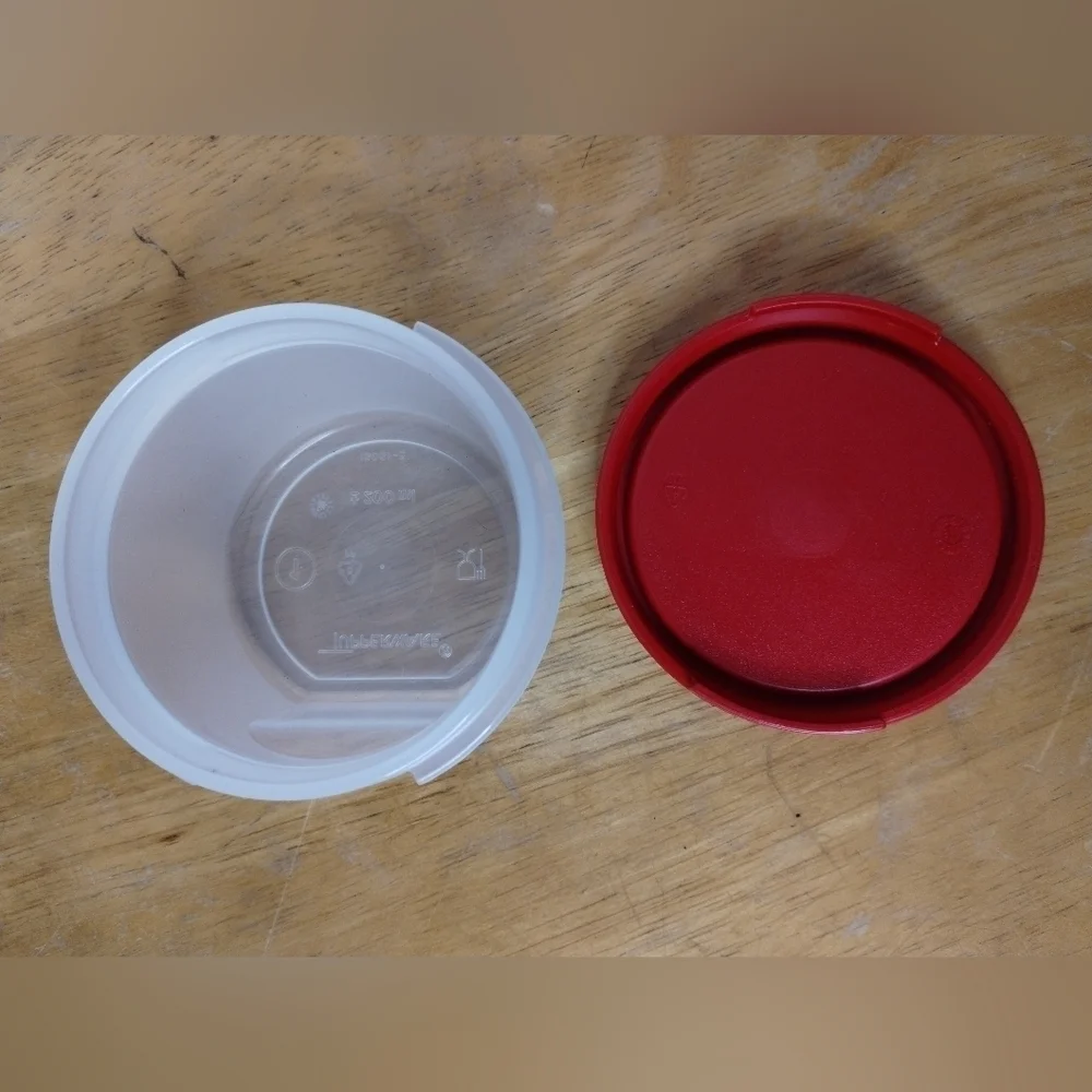 New Tupperware Red Modular mate round #1